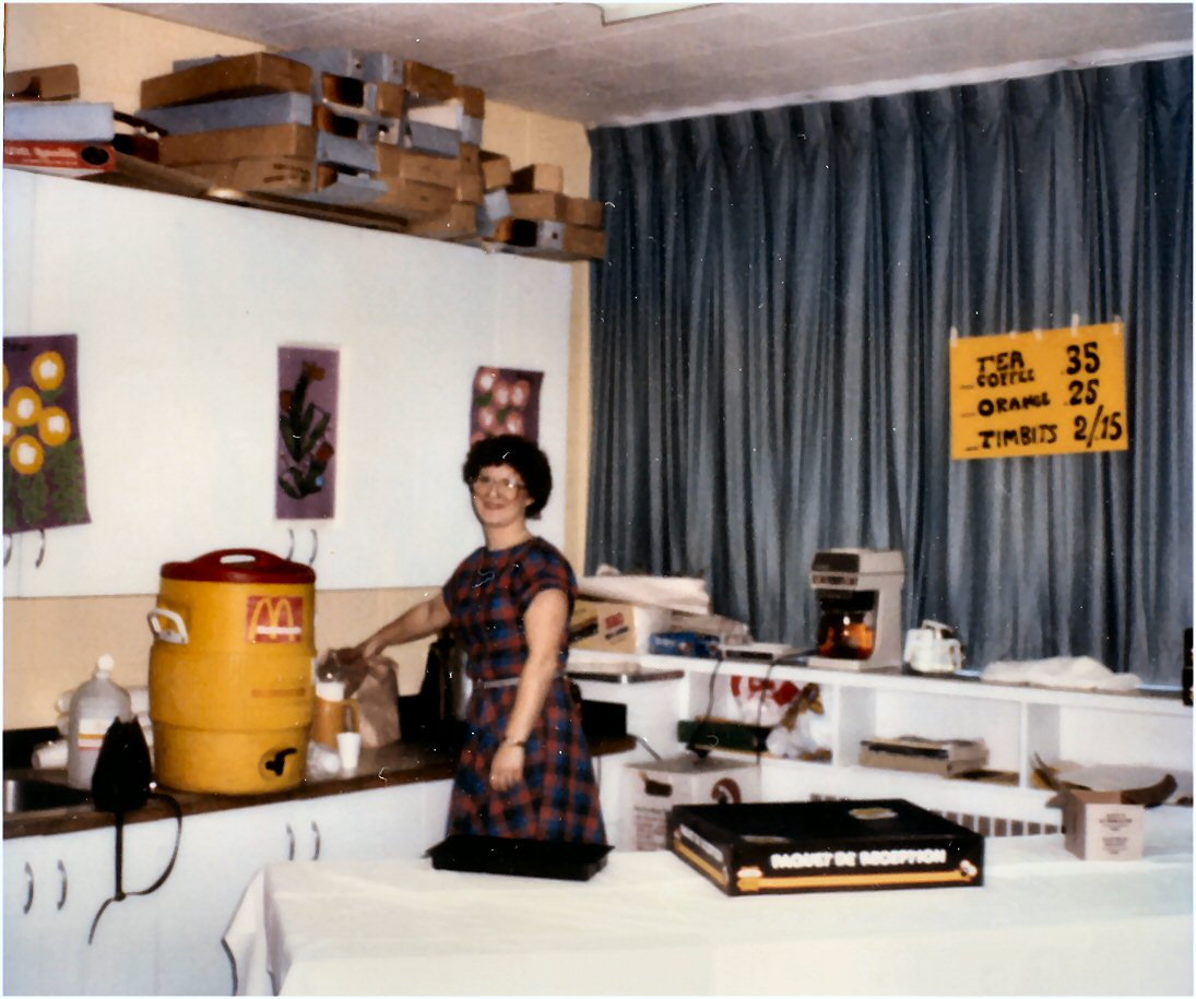 1984 Christmas Bazaar C